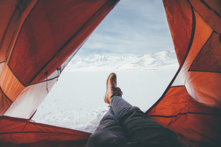 Stay Cozy in the Cold: 6 Cold Weather Camping Hacks for Winter Camping